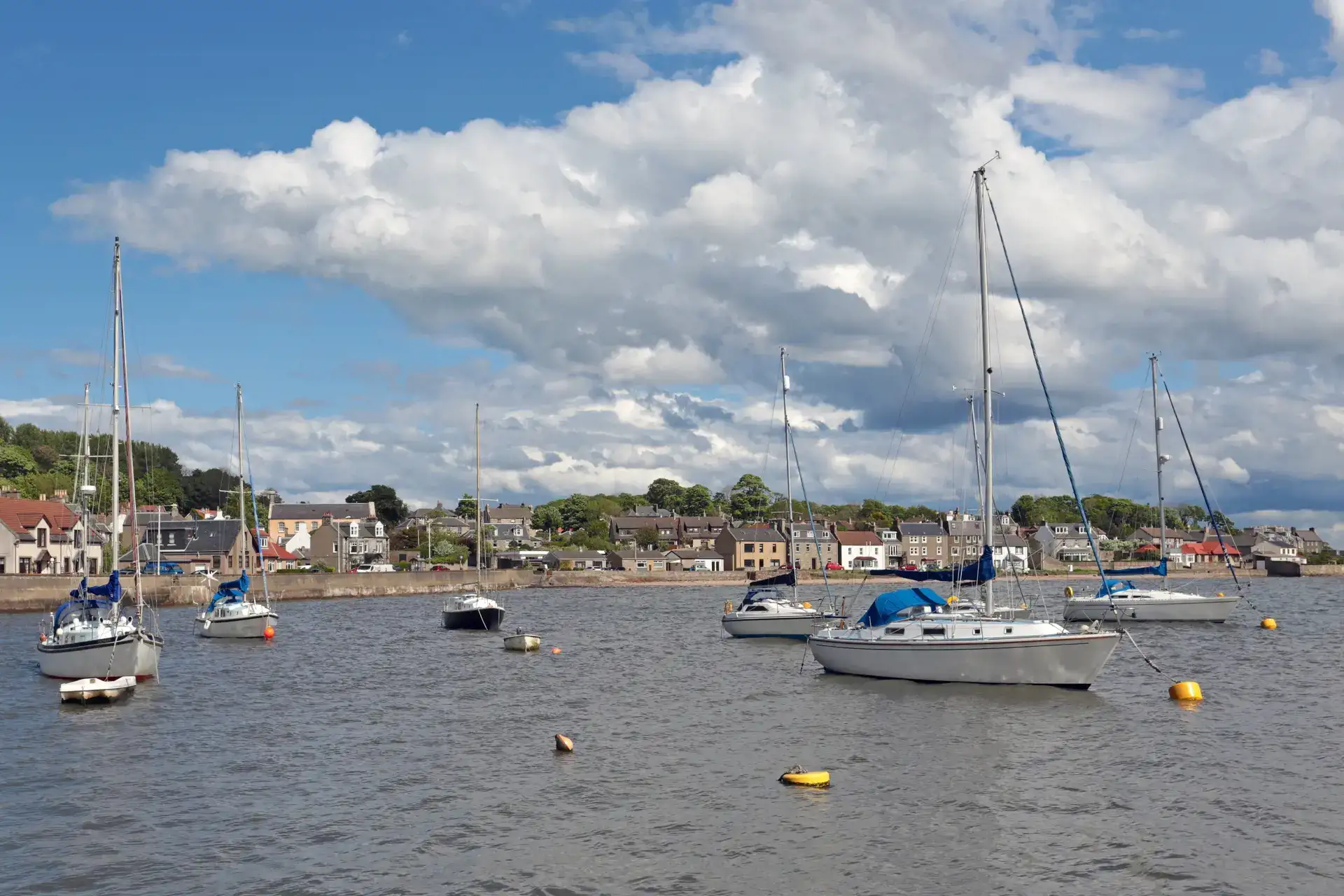 Background image - Shutterstock 424064608 Limekilns