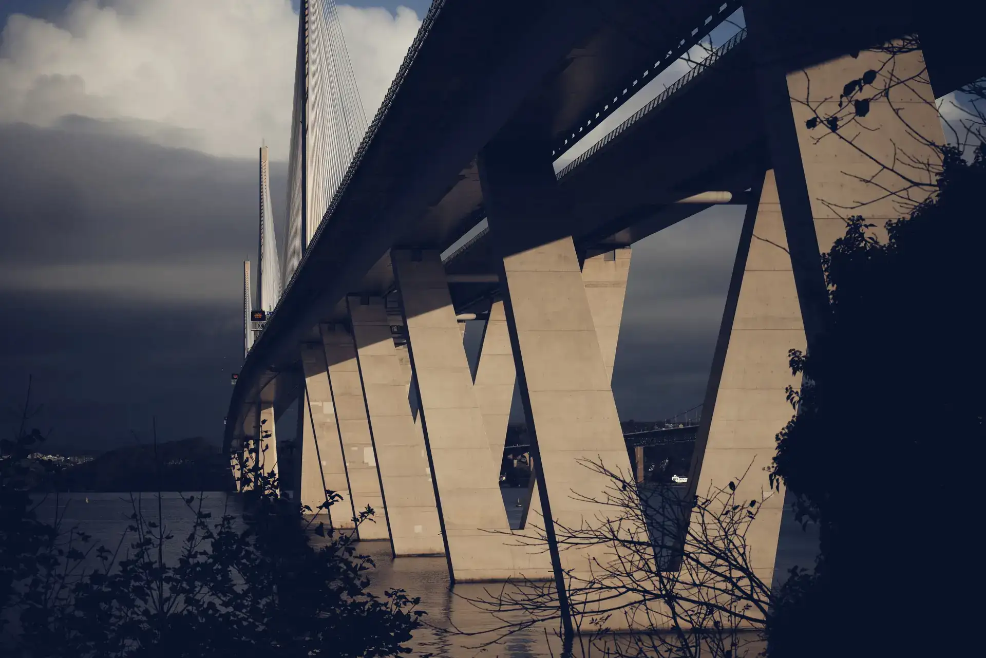 Background image - Queensferrycrossing5