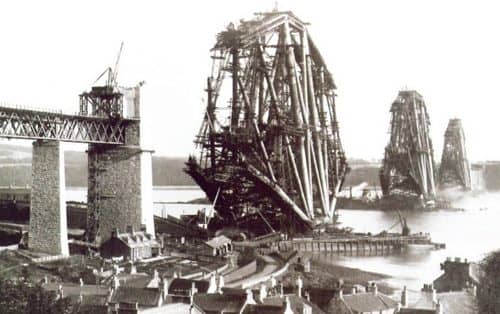 Photo | Black and white photo of the cantilevers of the Forth Bridge