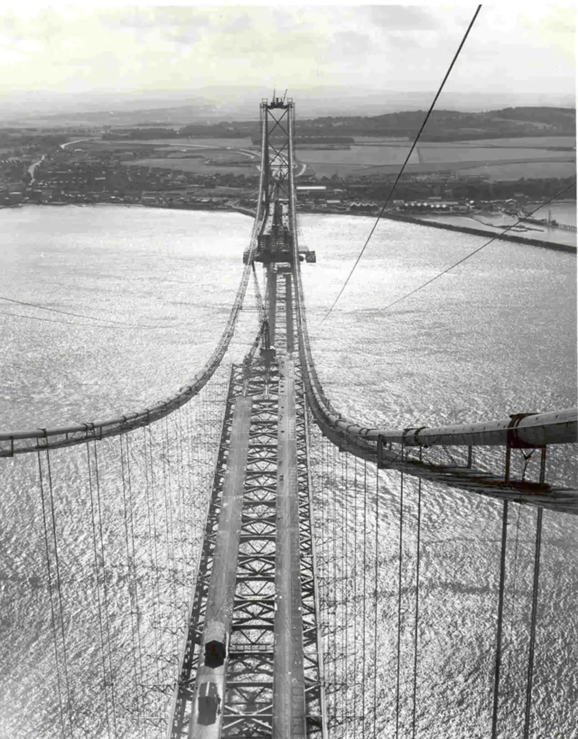 Background image - Forth Road Bridge Construction (4)