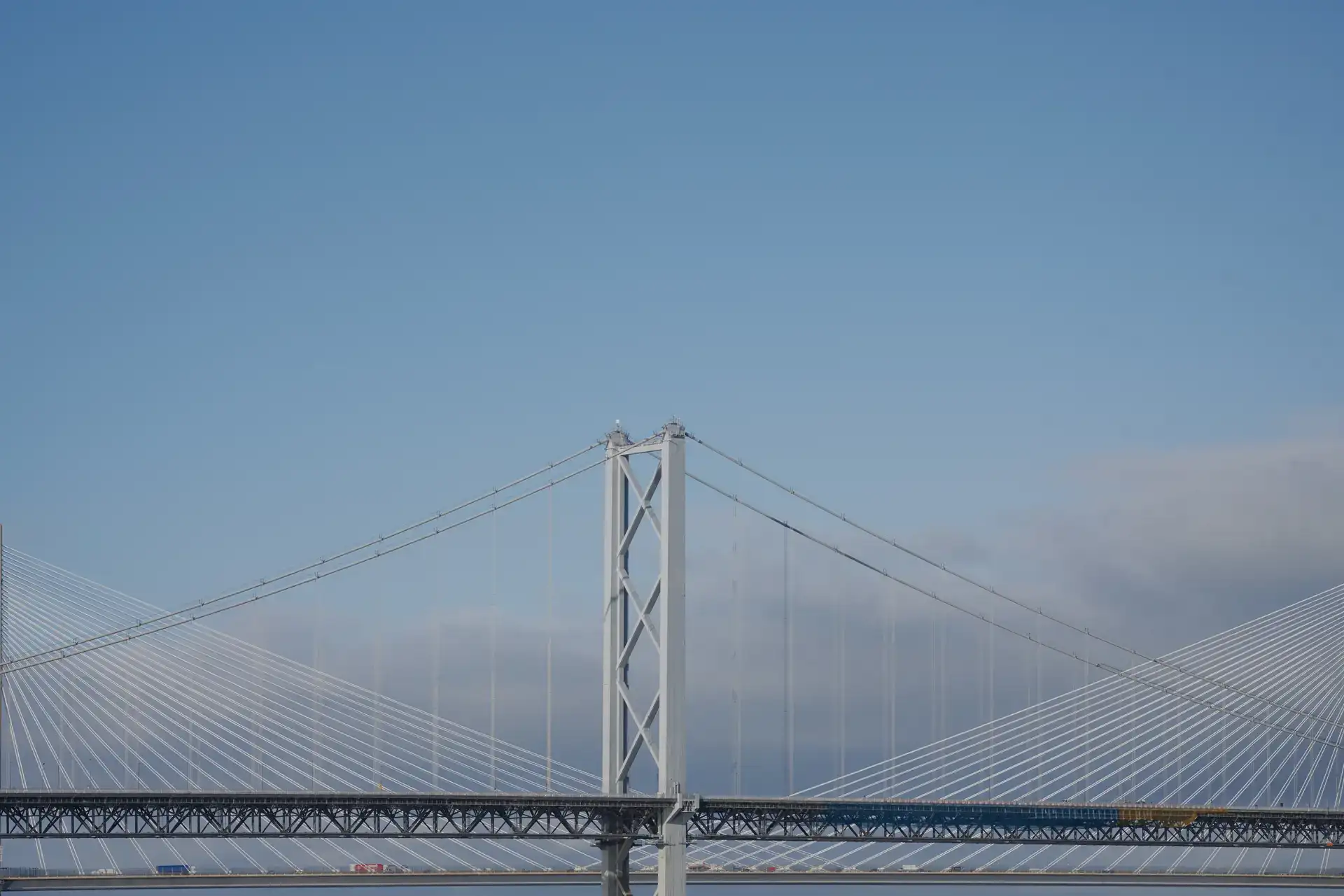 Background image - Roadbridge Queensferrycrossing