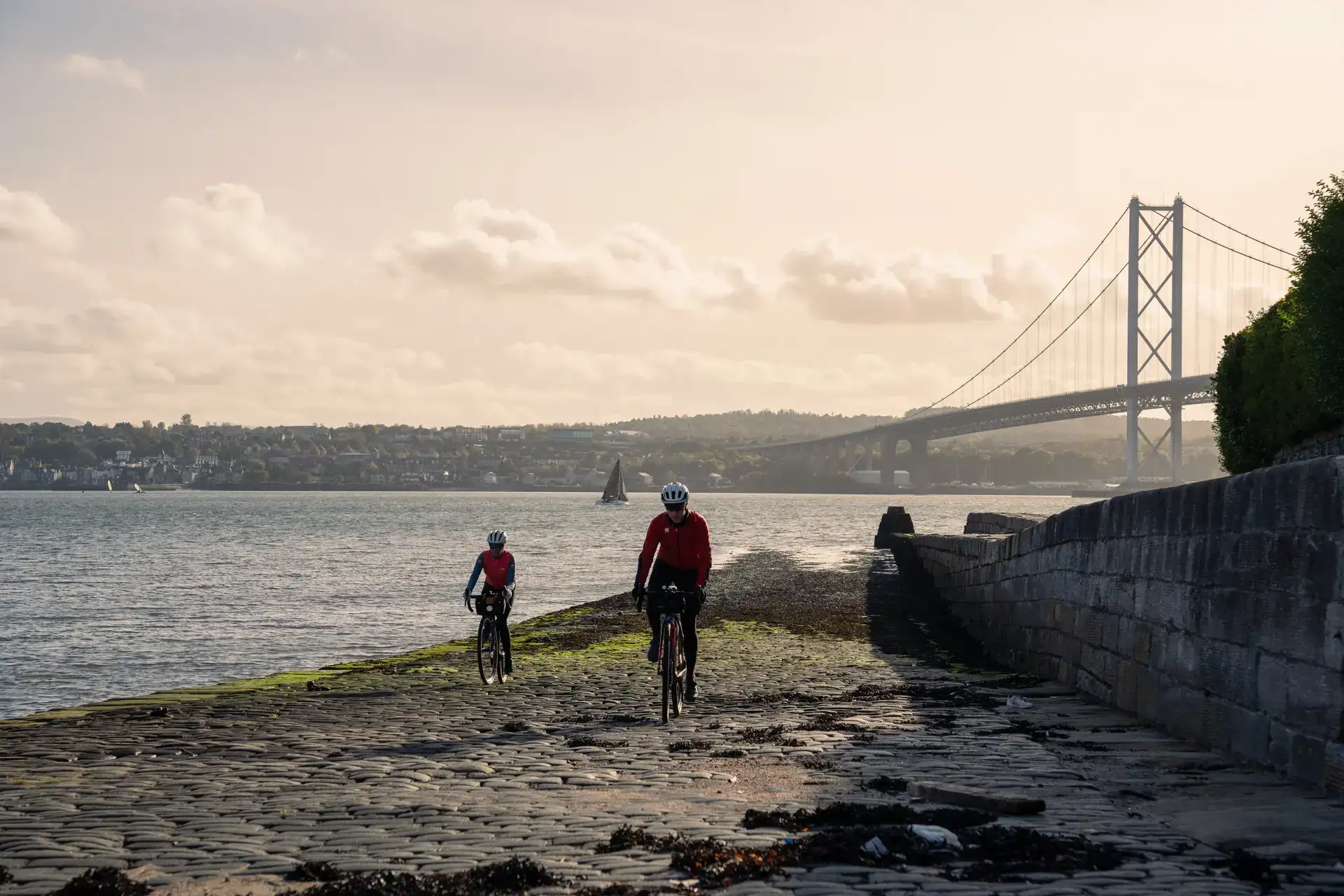 Background image - Town Pier with Two Cyclists