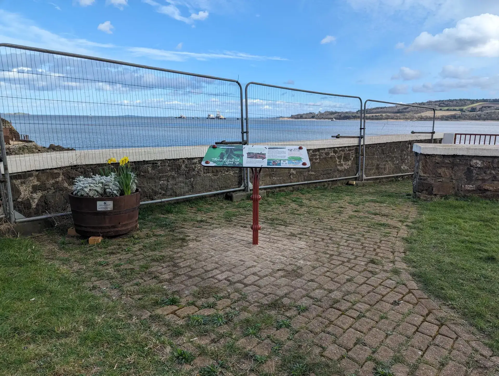 Background image - Battery Point Picnic Area Landscape