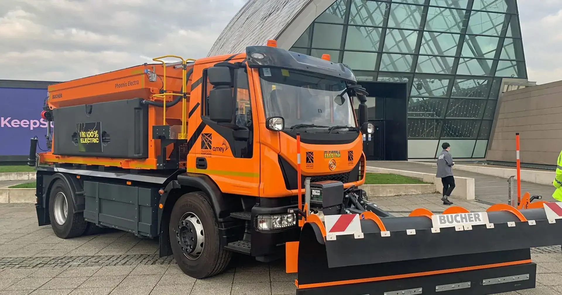 Background image - Electric Gritter Launch 061119 (1)