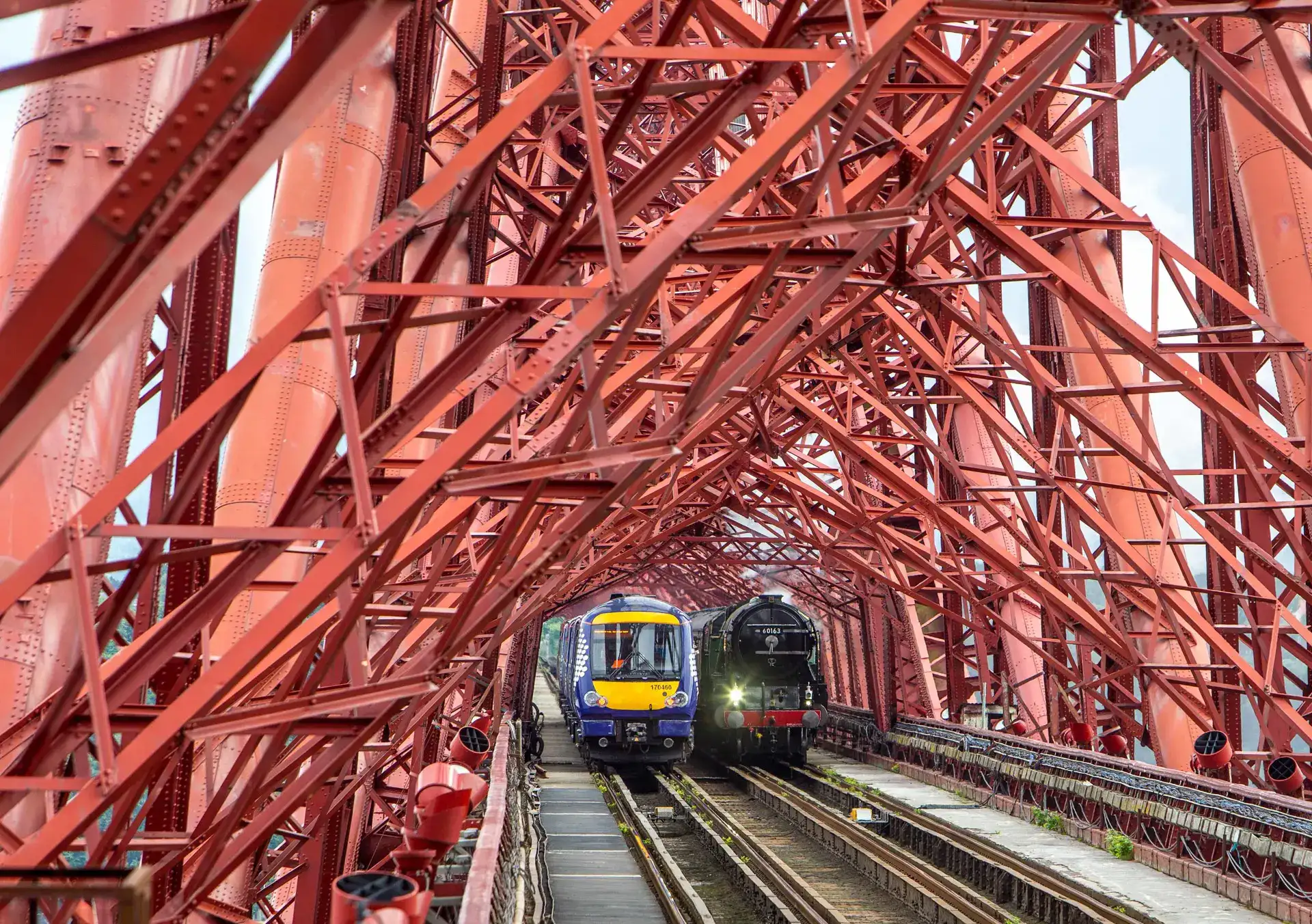 Background image - Trains on Forth Rail Bridge