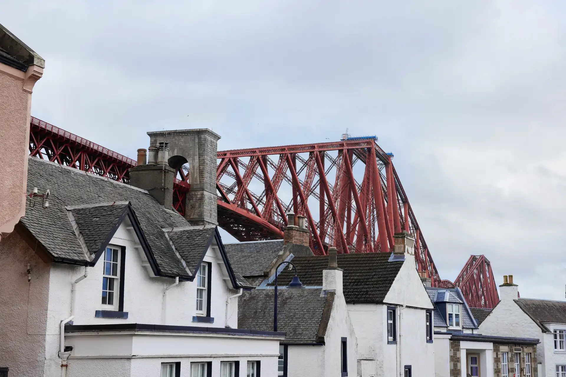 Background image - Northqueensferryrailbridgefromstreet